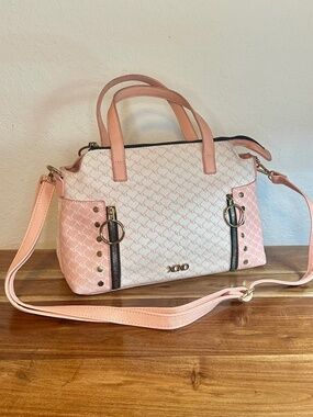 XOXO Pink and Cream Faux Leather Handbag/ Shoulder/ Crossbody